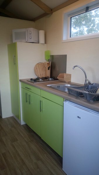 Hébergement AbracadaRoom : La Roulotte Kanavu au milieu des animaux - Image 7