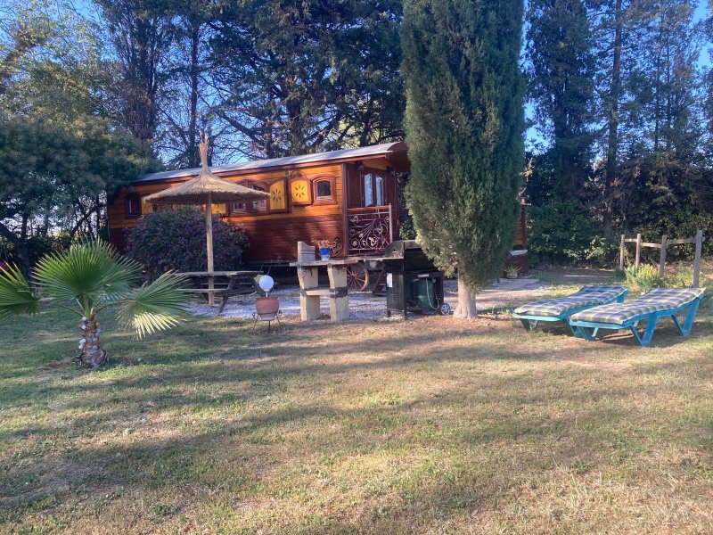 Hébergement AbracadaRoom : La Roulotte Spa Gitane - Image 32