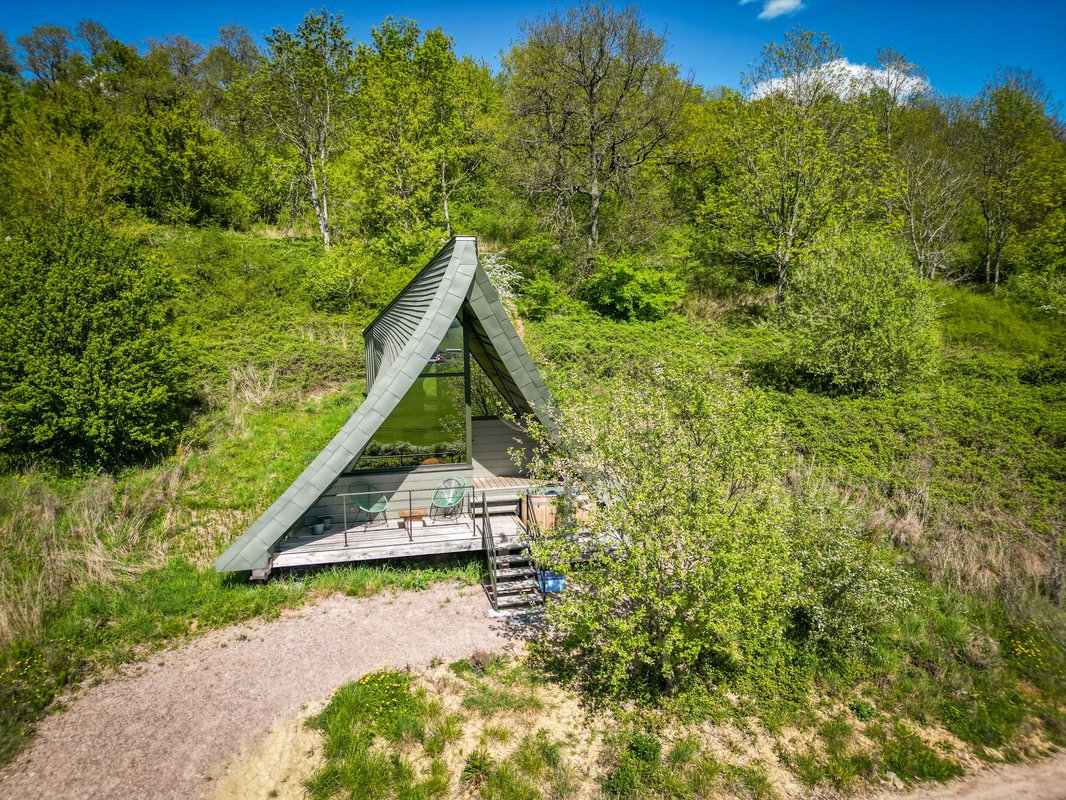 Etno : ecolodge de luxe en pleine nature avec vue et bain nordique à Massingy-Lès-Vitteaux (41)