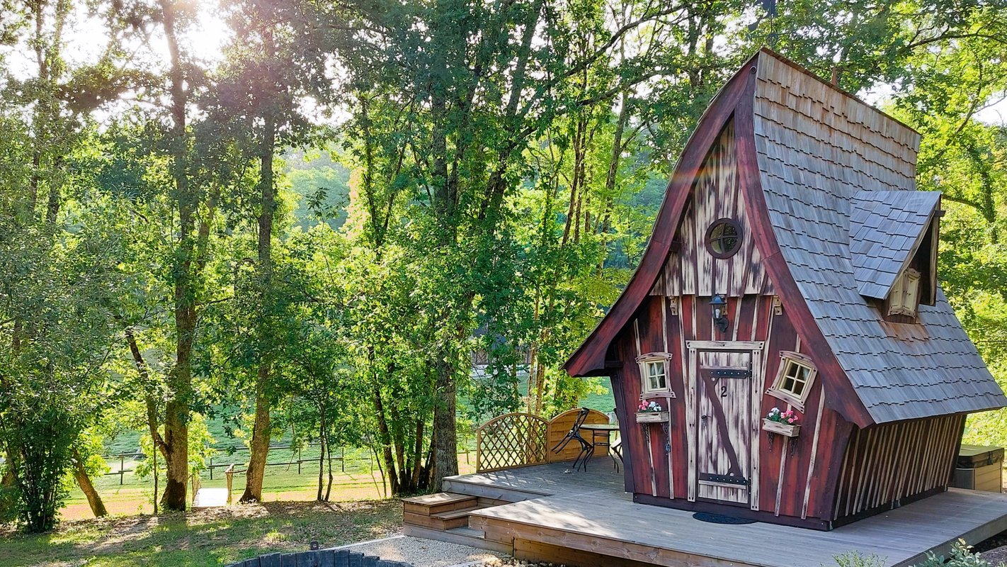 La Cabane Le Vieux Grimoire & Spa privatif à St Andre Et Appelles (8)