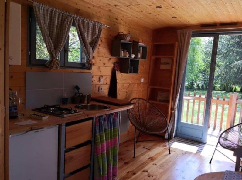 Hébergement AbracadaRoom : La Roulotte de l'écluse de Négra - Image 4