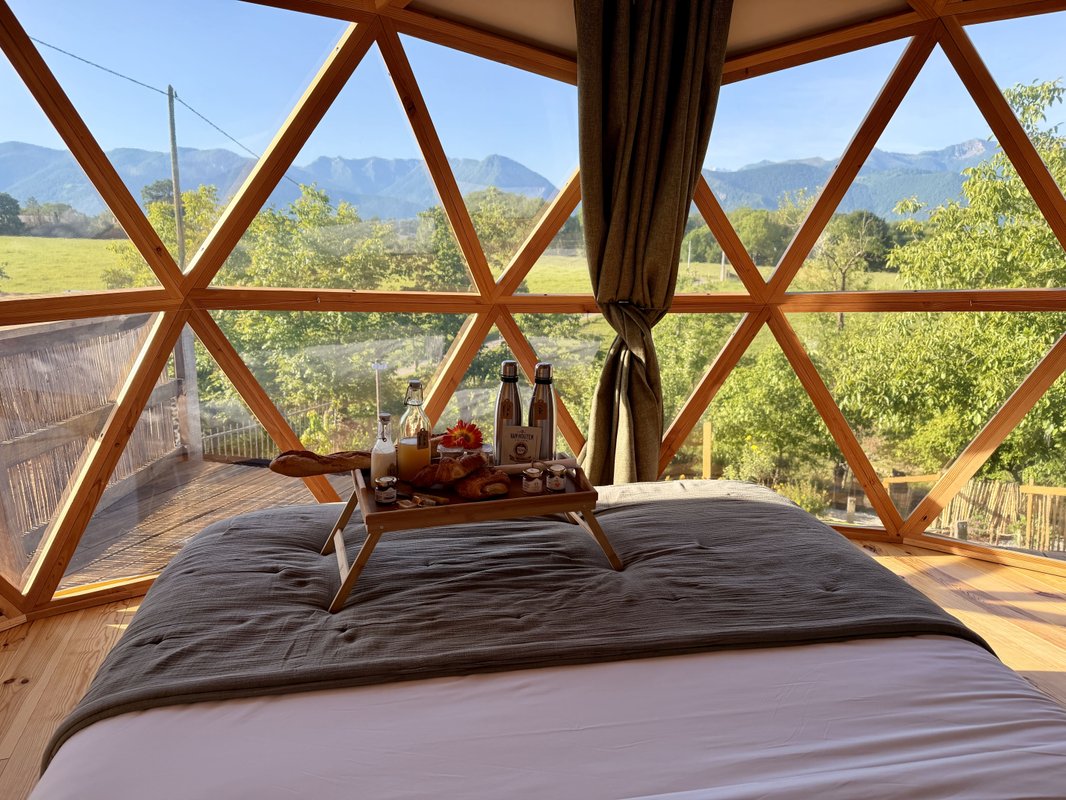 Le dôme avec spa privatif et vue sur les Pyrénées à Asson (33)