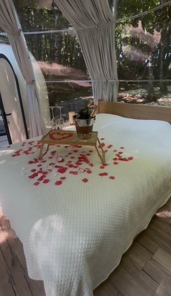 Hébergement AbracadaRoom : La bulle du Haut-Buguet & Spa - Image 13