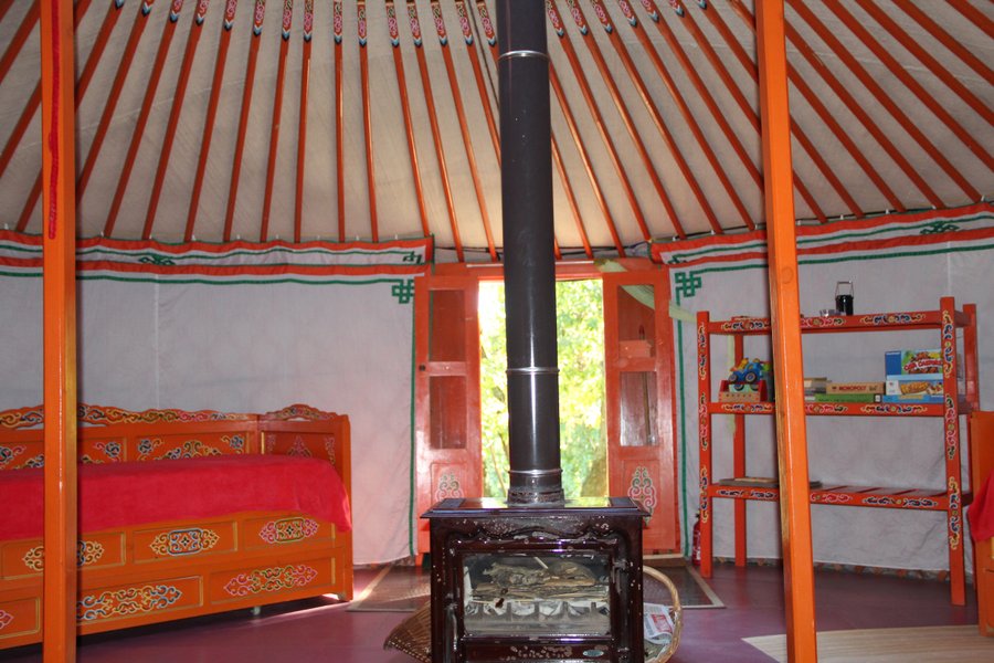 Hébergement AbracadaRoom : La Grande Yourte - Image 4