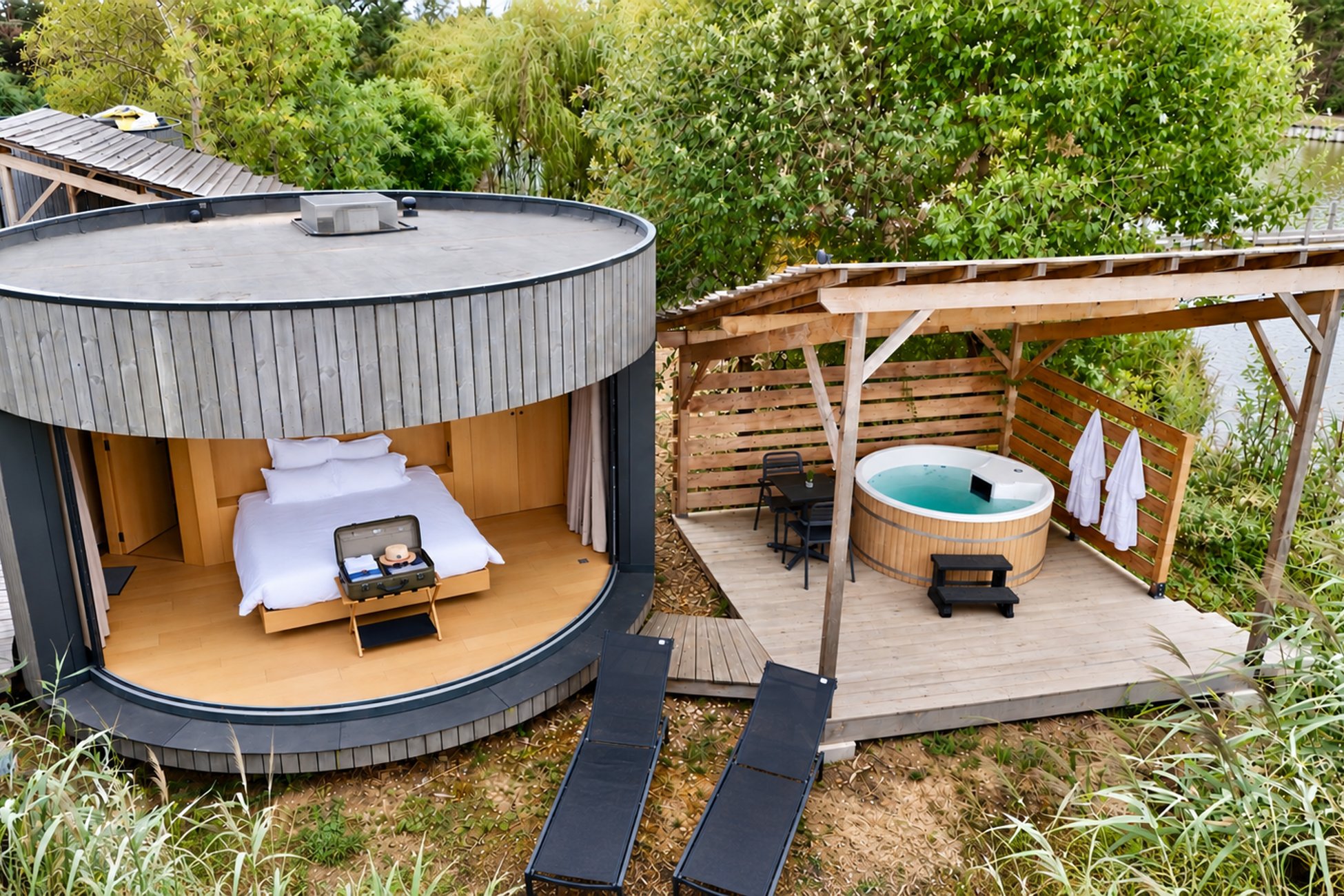 Hébergement UnicStay : LUMIPOD SPA ILE à Bâgé-Dommartin
