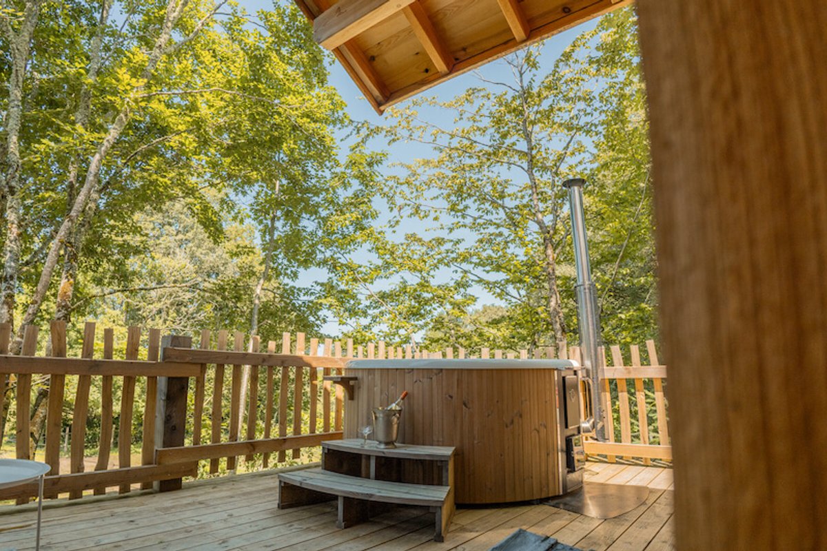 Cabanon Perché  à Château de Memanat à Chavanat (56)