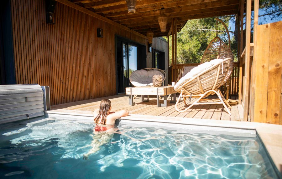 Hébergement AbracadaRoom : Villa XXL Safari avec Piscine - Image 4