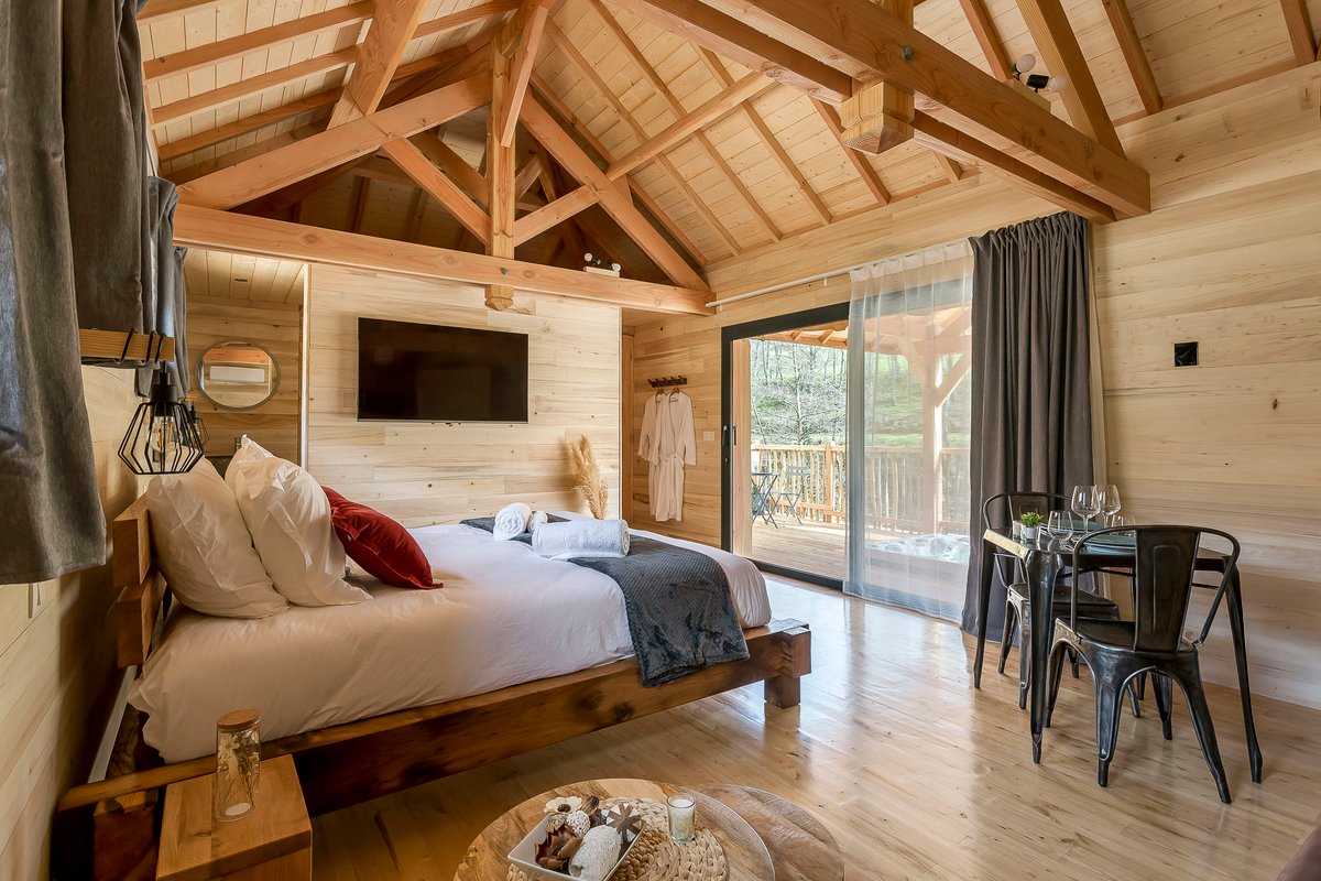 Cabane Laurier & SPA à Satillieu (16)