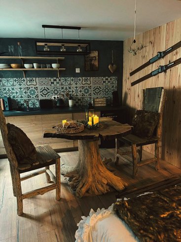 Hébergement AbracadaRoom : Chalet Romantique Spa & Ciné Privé / 10 min centre - Image 7