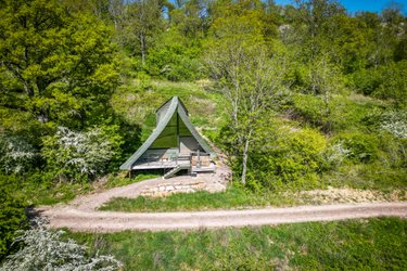 Becos : ecolodge de luxe en pleine nature avec vue et bain nordique à Massingy-Lès-Vitteaux (1)