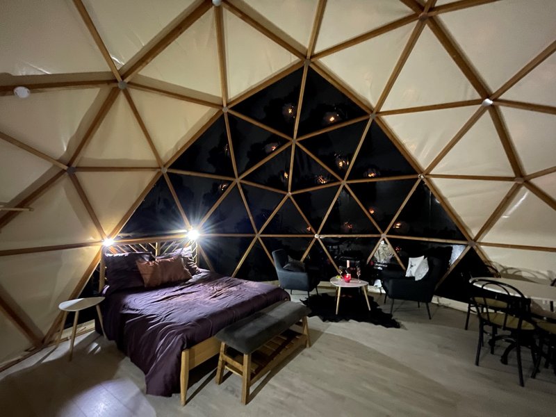 Hébergement AbracadaRoom : Dôme Spa dans les Arbres - Image 3