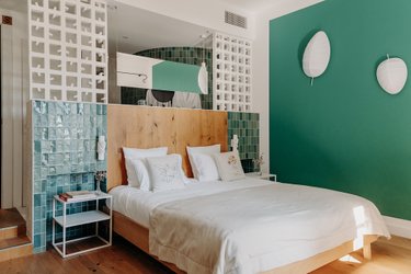 Chambre Double - Deluxe avec vue sur le jardin à Lavérune (1)