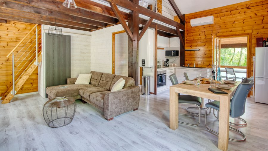 Hébergement AbracadaRoom : Chalet sur pilotis & spa - Image 3