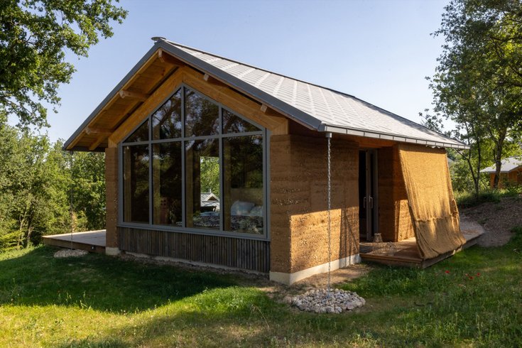 Hébergement AbracadaRoom : TERRE, à l'abri du grand chêne - Image 1