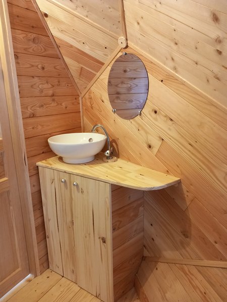 Hébergement AbracadaRoom : Cabane 'Pollimage' au bord d'un lac - Image 10