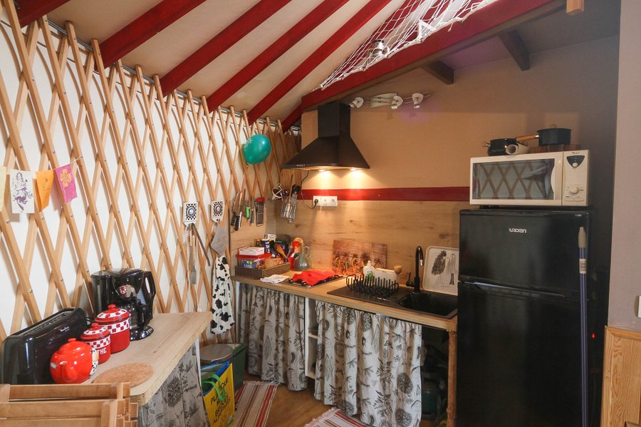 Hébergement AbracadaRoom : Yourte avec Spa privé , 6 places - Image 6