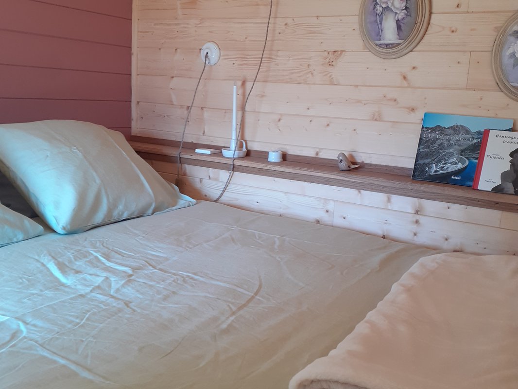 La Roulotte qui chuchote &spa à Neuilh (10)