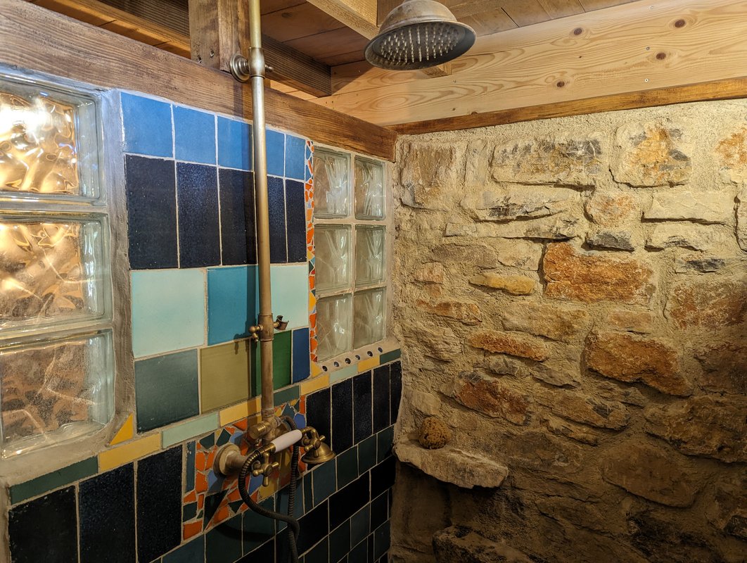 Maison organique à la mauvaise herbe à Barjols (9)