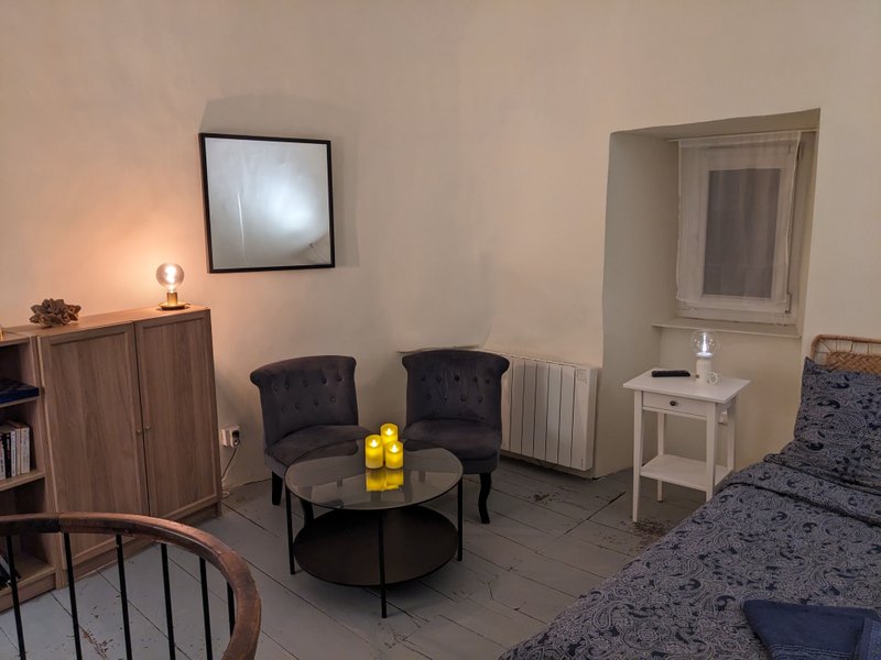 Hébergement AbracadaRoom : La tour médiévale du Château de la Carrée - Image 15