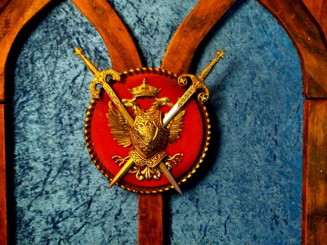 Hébergement AbracadaRoom : Suite médiévale, l'Épée du Roi Artur, avec escape game - Image 29
