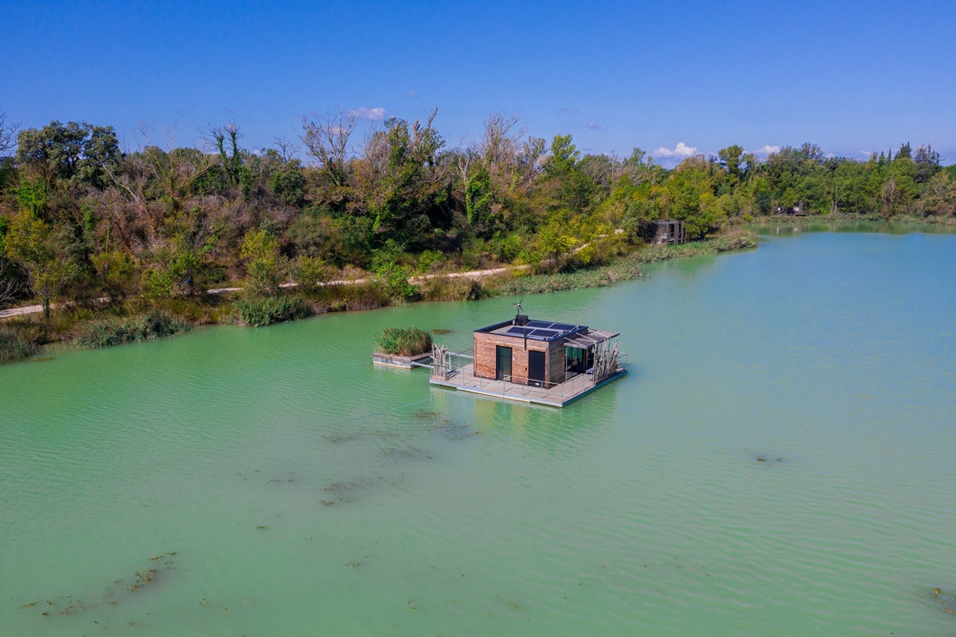 Hébergement UnicStay : Éco-Cabane Utopie à Sorgues