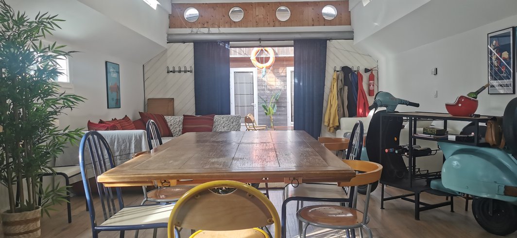 Hébergement AbracadaRoom : Péniche Ajoa sur le Canal du Midi - Image 8