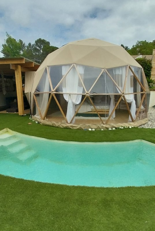 "M"ANON-Dôme Géodésique, piscine, spa et sauna. à Malves En Minervois (38)