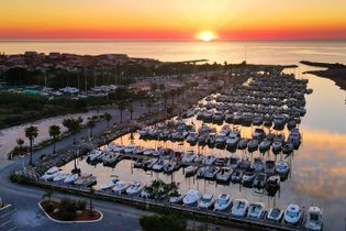 BATEAU de STANDING tout confort