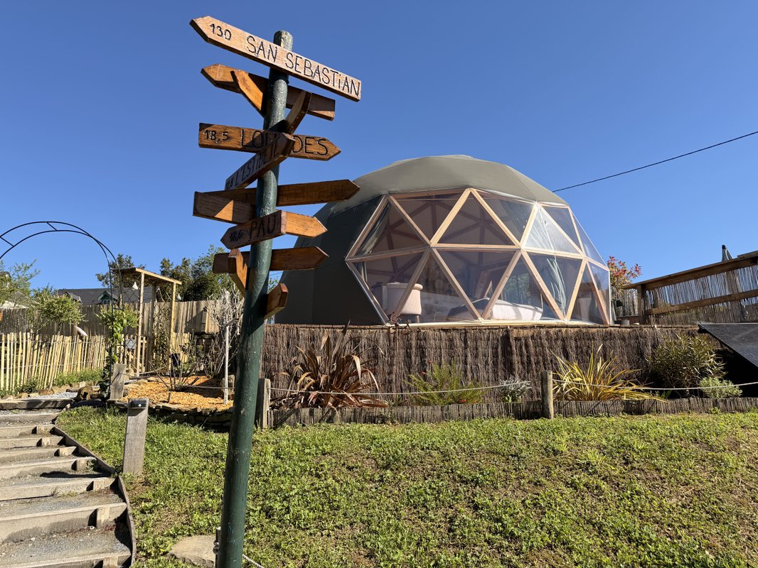 Le dôme avec spa privatif et vue sur les Pyrénées à Asson (21)