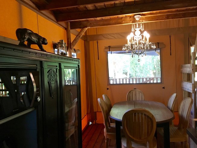 Hébergement AbracadaRoom : Tente Marie Antoinette - Image 3