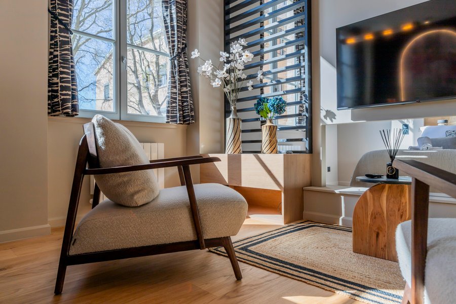 Hébergement AbracadaRoom : NEAT SUITE  -SPA & CINEMA - Image 2