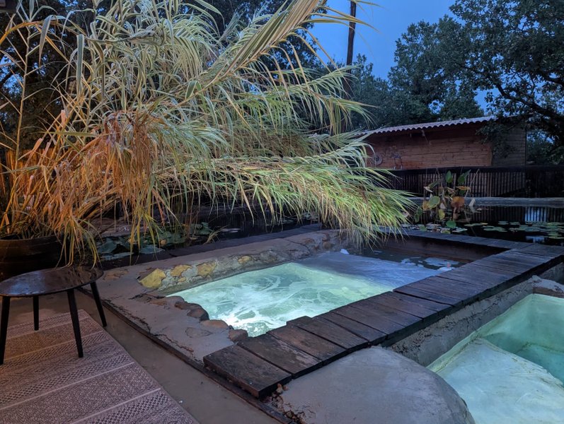 Hébergement AbracadaRoom : Cabane du Loriot, spa privatisable - Image 19
