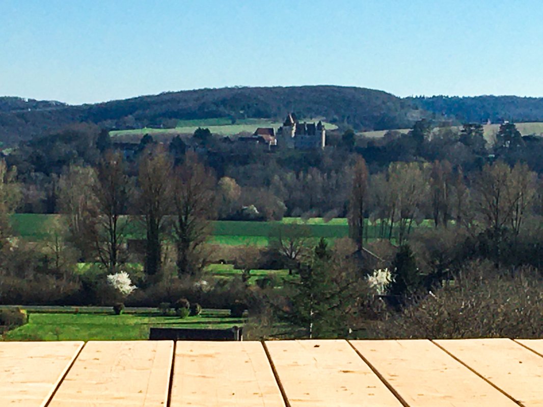 Cabane Spa et vue panoramique à Saint-Vincent-De-Cosse (19)