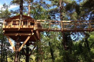 Cabane dans les arbres Alpes-de-Haute-Provence