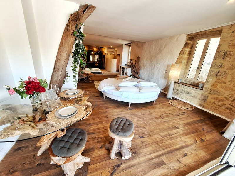 Hébergement AbracadaRoom : L'Instant Magique en Périgord Noir & Spa - Image 4