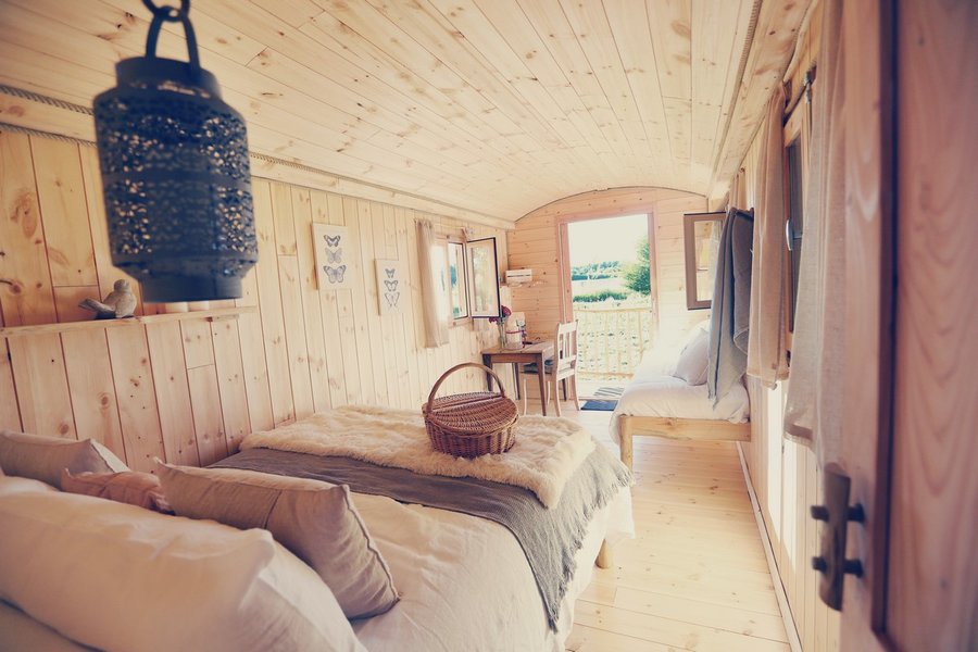 Hébergement AbracadaRoom : Chouette Roulotte - Image 1