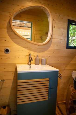 Hébergement AbracadaRoom : La Cabane Aixoise Piscine & Spa - Image 15
