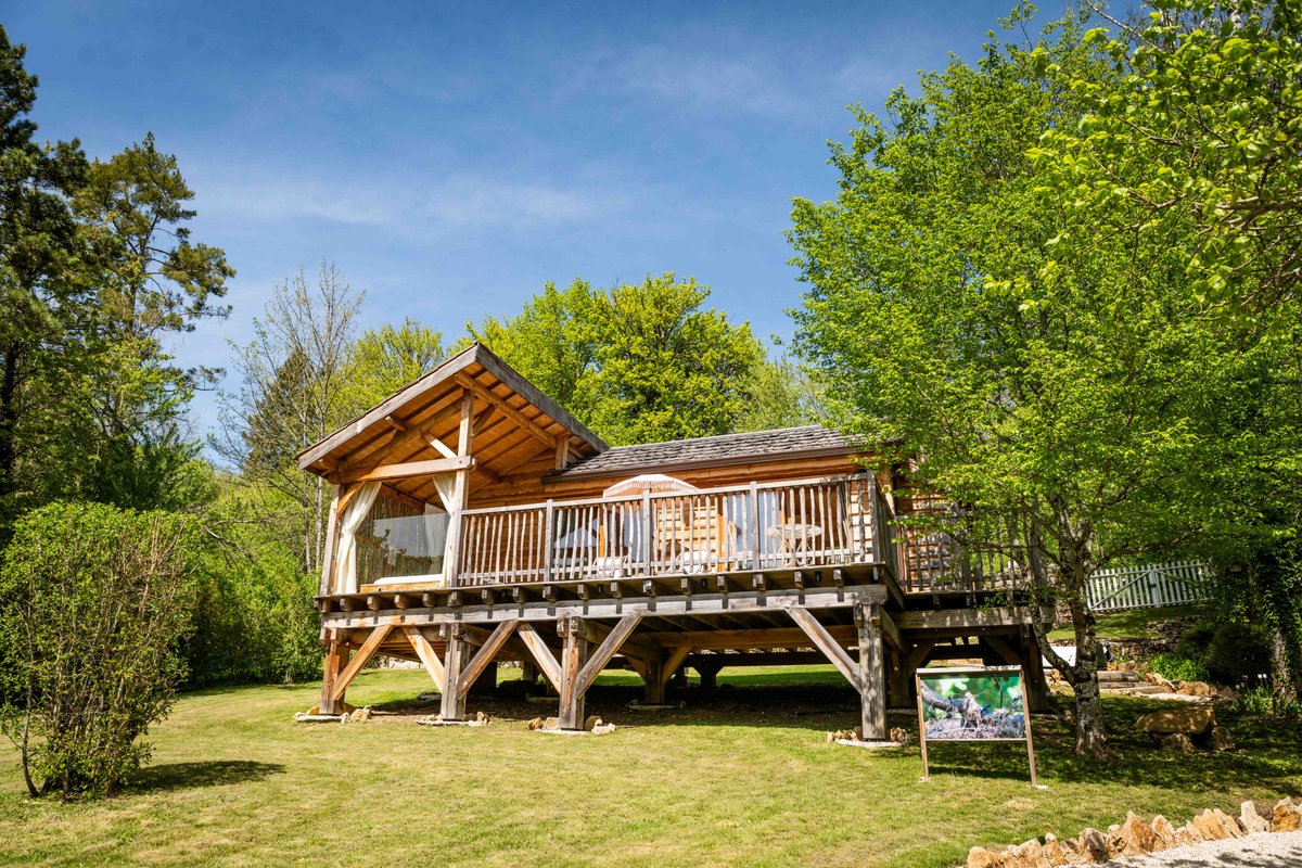 La cabane du Domaine des Ecus d'Or à La Bussière Sur Ouche (16)