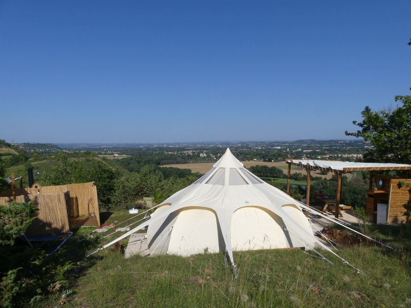 Hébergement AbracadaRoom : Tente lotus insolite - Image 4