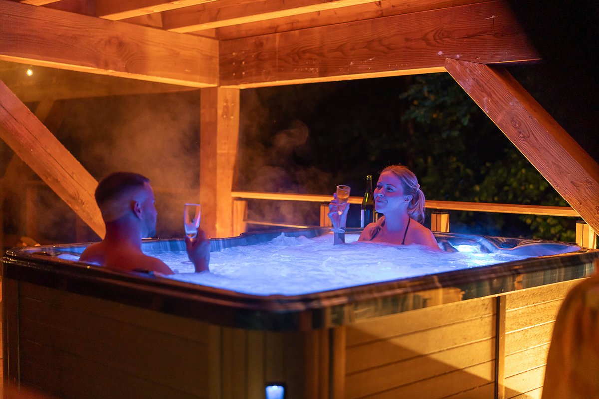 DÔME SWEET DÔME & Spa à Barbey Seroux (2)