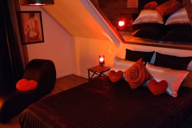 Love Room Secret d'Amour & Spa à Tréglamus (3)