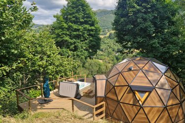 Bulle de Printemps & Spa à Mandailles - Saint Julien (1)