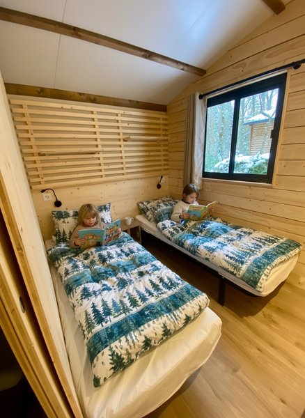 Hébergement AbracadaRoom : HY•Lødge Spa-6pers N°3 (Chalet nature avec spa privatif) - Image 10