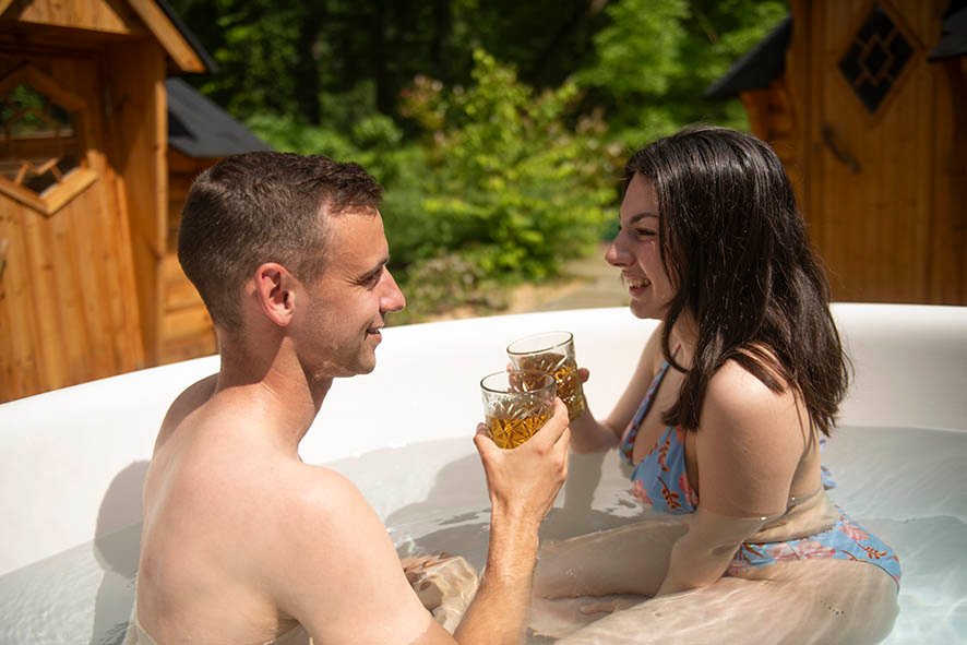 Hébergement AbracadaRoom : La Bulle aux Étoiles & Spa - Image 8