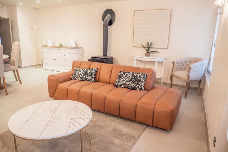 Hébergement AbracadaRoom : La Roseraie du Château, Gîte 5* & Spa - Image 2