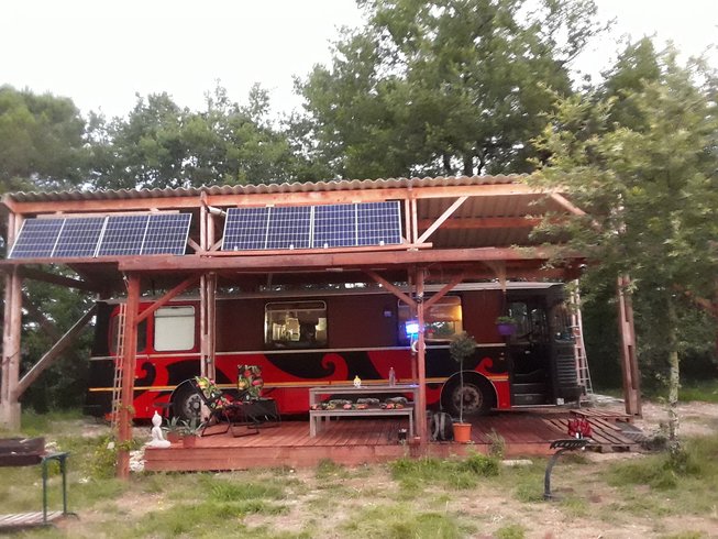 Hébergement AbracadaRoom : Le Bus du bois de Mondon - Image 2