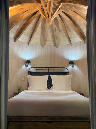 Hébergement AbracadaRoom : Cabane Château Hautefort & Spa - Image 12