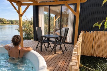 Cabane Spa Loggy à Bâgé-Dommartin (1)