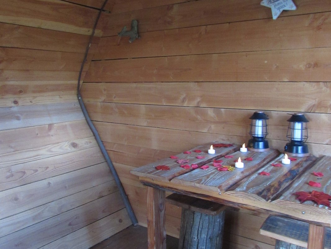 Cabane Nid d’Oiseaux - Un cocon perché qui danse avec le vent à Saint-Donat-Sur-L'herbasse (24)