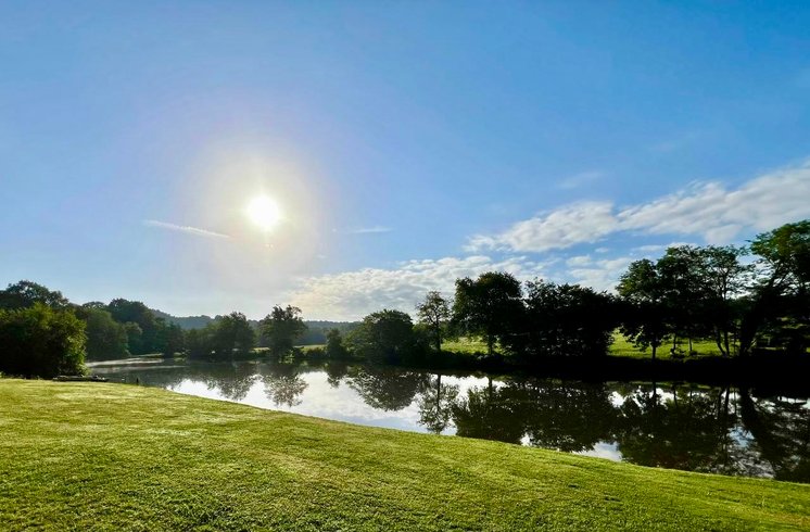 Hébergement AbracadaRoom : Notre Cabane perchée & son lac privé - Image 26